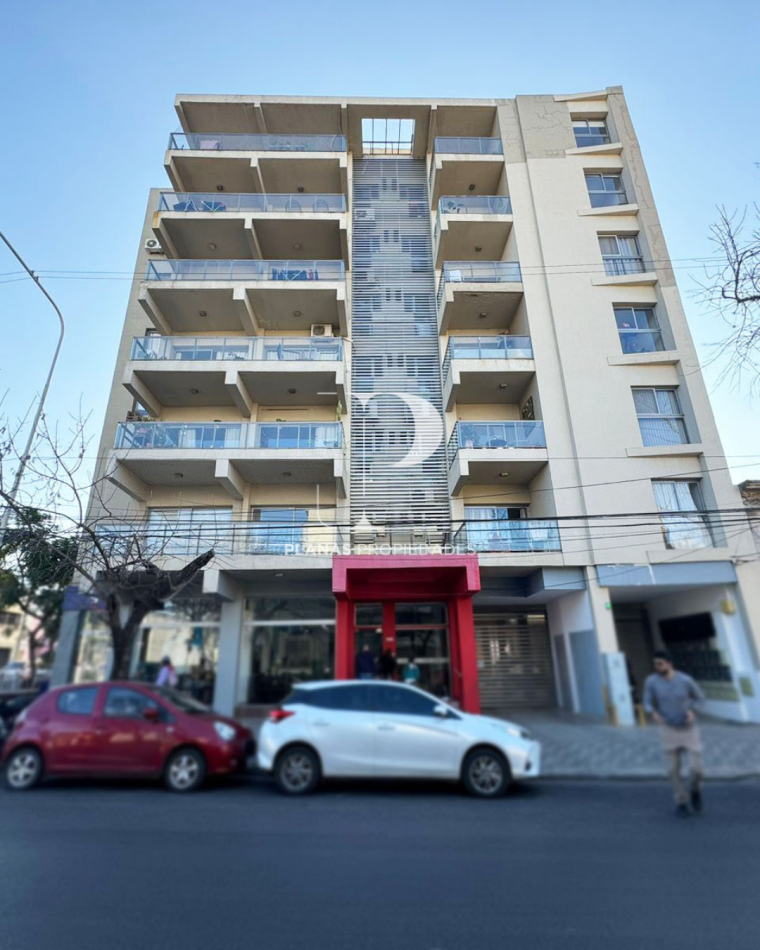 EN VENTA MODERNO DEPARTAMENTO 2 DORMITORIOS ZONA PARQUE