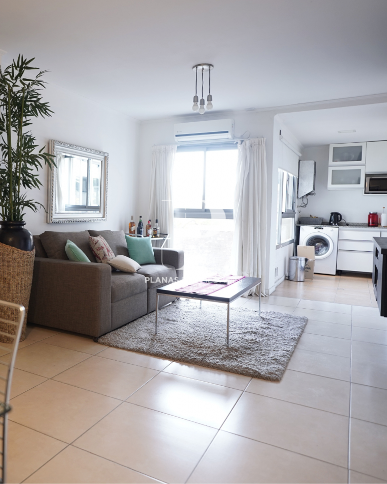 EN VENTA MODERNO DEPARTAMENTO 2 DORMITORIOS ZONA PARQUE