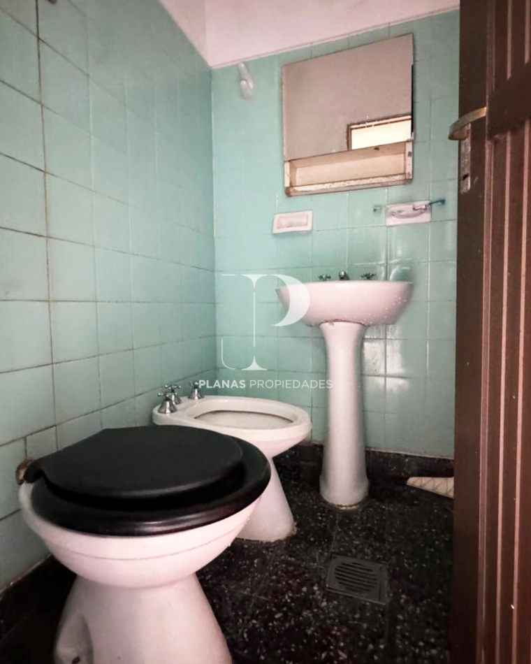 EN VENTA CASA ZONA CENTRO/PARQUE