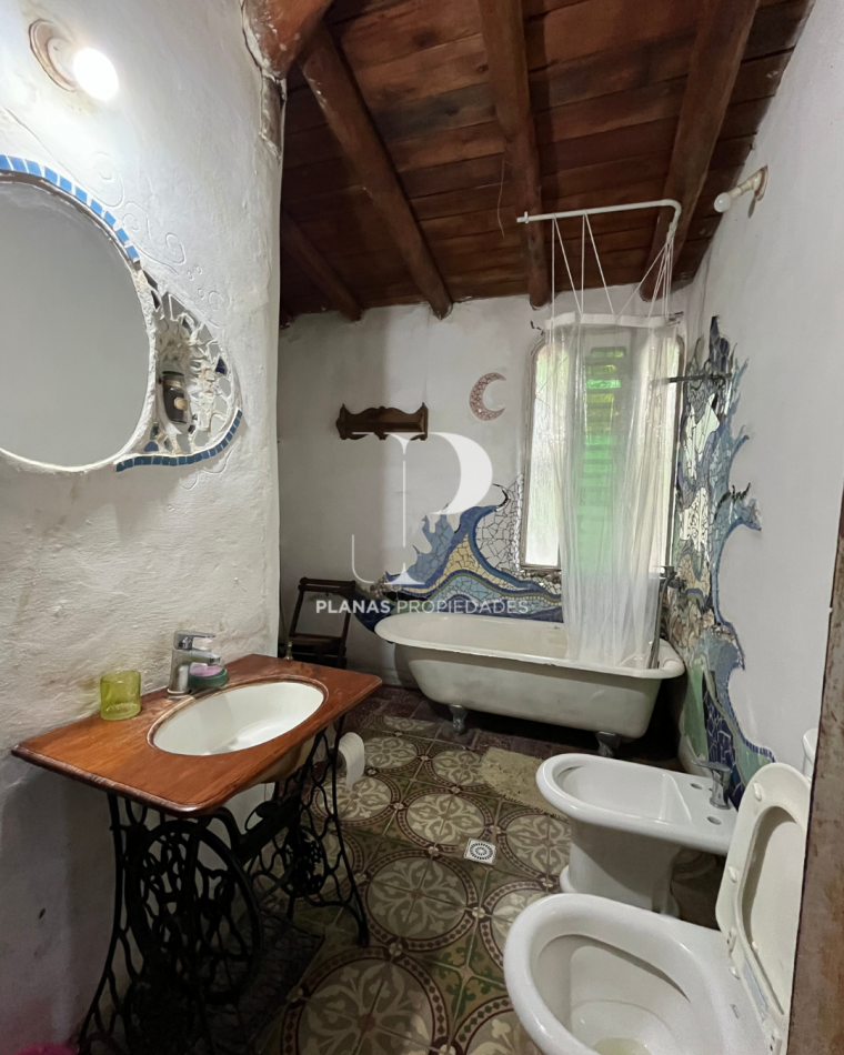 SE VENDE ESPECTACULAR QUINTA EN LA PICADA
