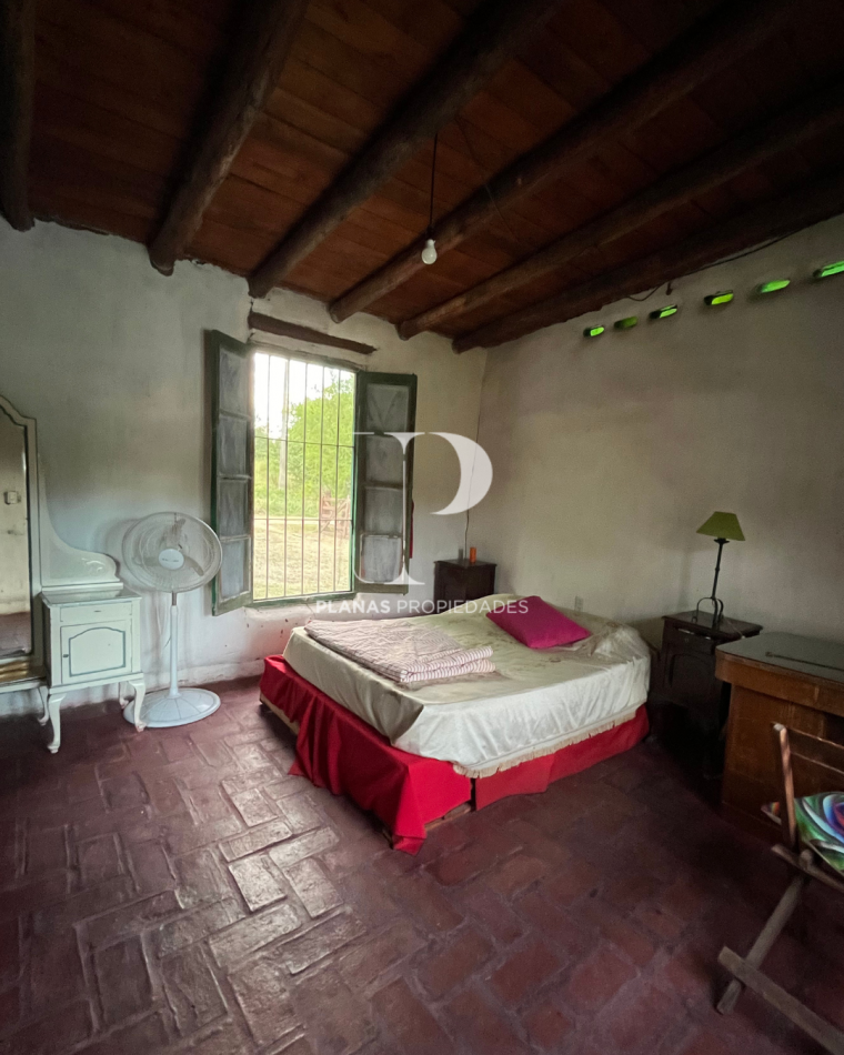 SE VENDE ESPECTACULAR QUINTA EN LA PICADA