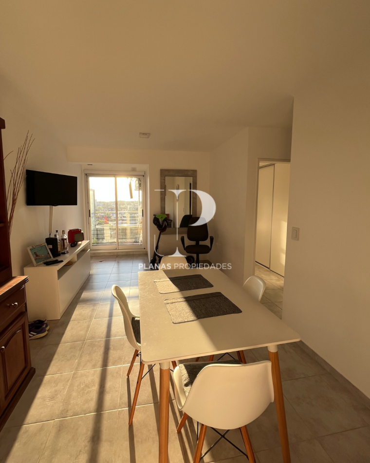 EN VENTA DEPARTAMENTO UN DORMITORIO ZONA PARQUE