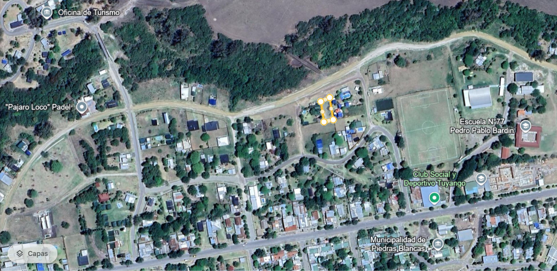 SE VENDE LOTE NIVELADO Y ESCRITURADO EN PIEDRAS BLANCAS