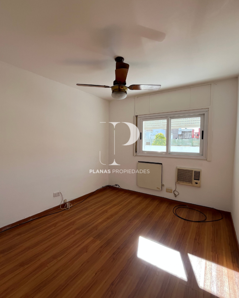 BAJAMOS EL PRECIO // EN VENTA DEPARTAMENTO 3 DORMITORIOS ZONA CENTRO CON PATIO SECO