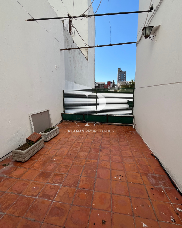 BAJAMOS EL PRECIO // EN VENTA DEPARTAMENTO 3 DORMITORIOS ZONA CENTRO CON PATIO SECO