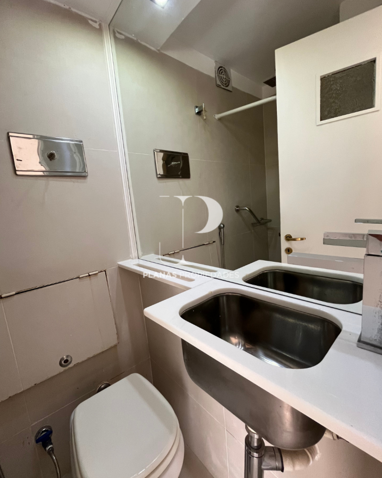 BAJAMOS EL PRECIO // EN VENTA DEPARTAMENTO 3 DORMITORIOS ZONA CENTRO CON PATIO SECO