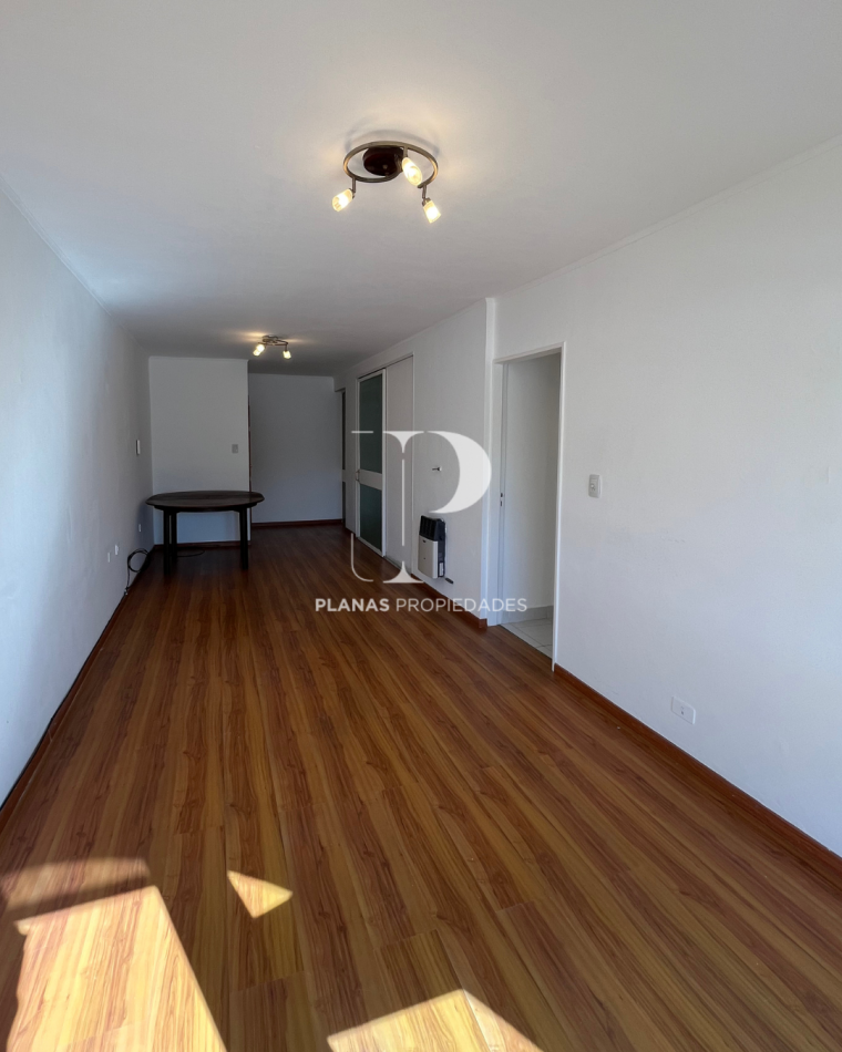 BAJAMOS EL PRECIO // EN VENTA DEPARTAMENTO 3 DORMITORIOS ZONA CENTRO CON PATIO SECO