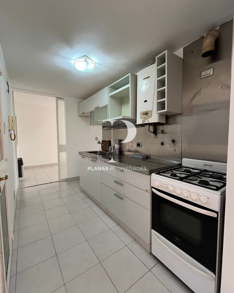 BAJAMOS EL PRECIO // EN VENTA DEPARTAMENTO 3 DORMITORIOS ZONA CENTRO CON PATIO SECO