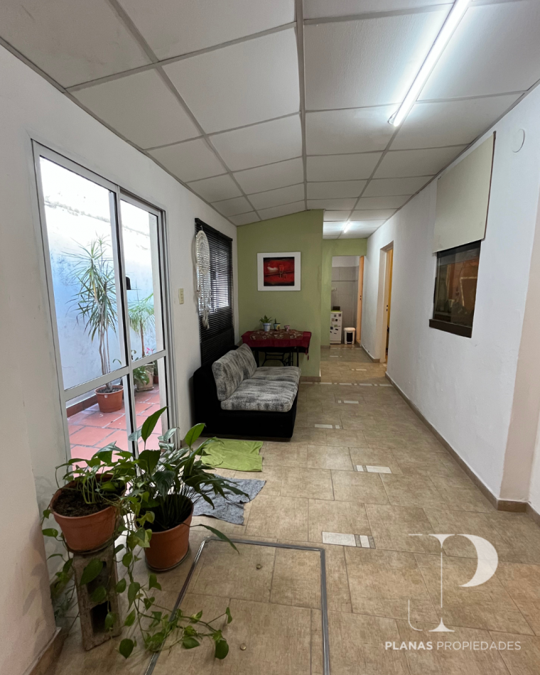 EN VENTA LOCAL COMERCIAL ZONA CENTRO