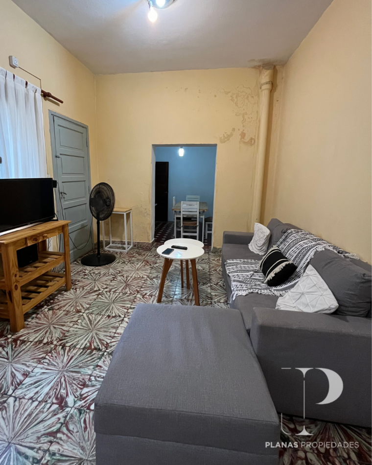 SE VENDE CASA - ZONA SANTA TERESITA