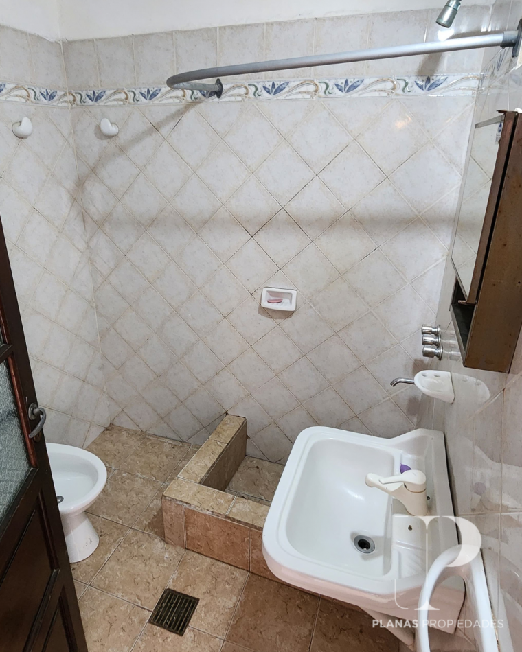 SE VENDEN  2 DEPARTAMENTOS 2 DORMITORIOS