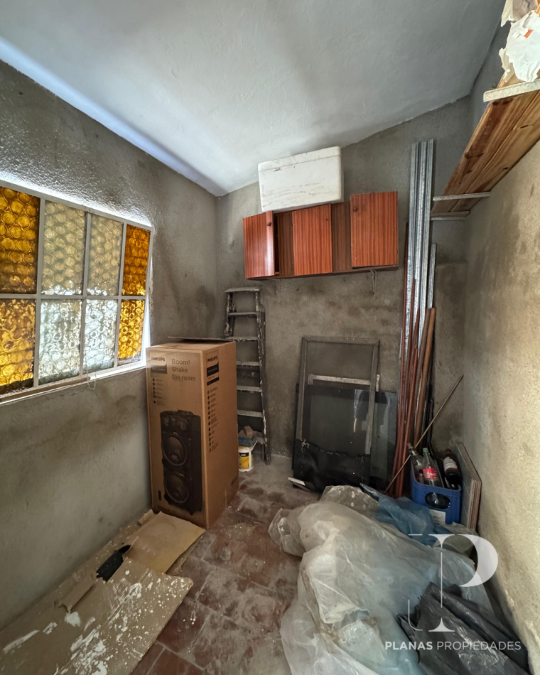 ALQUILO CASA INTERNA - 3 DORMITORIOS SEMIAMOBLADA