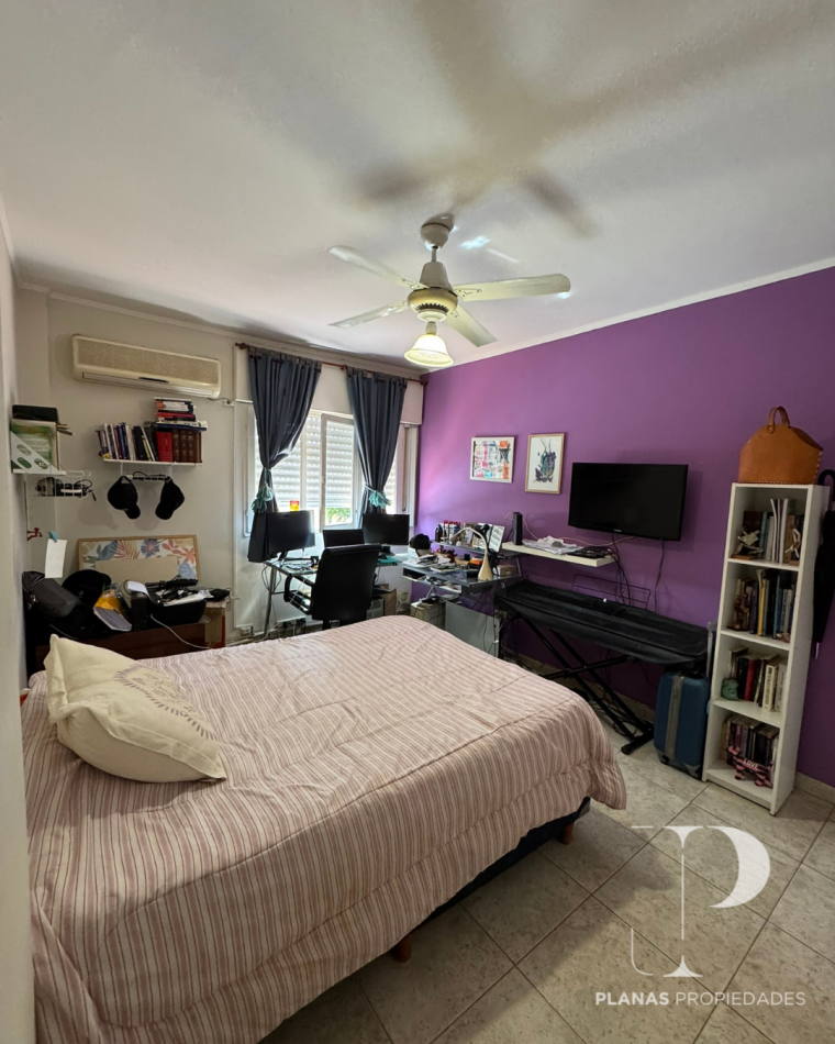 SE VENDE HERMOSO Y AMPLIO DEPARTAMENTO 3 DORMITORIOS CON COCHERA EN ZONA PARQUE URQUIZA