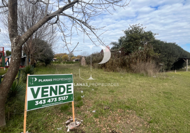 SE VENDE LOTE NIVELADO Y ESCRITURADO EN PIEDRAS BLANCAS